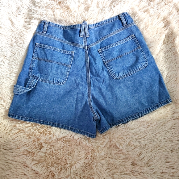 Utility high rise shorts - Picture 2 of 3